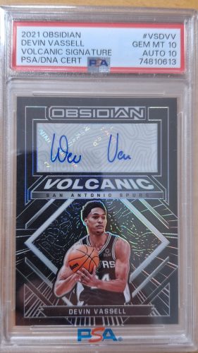 Devin Vassel 2021 Obsidian Volcanic Signature (/149), aláírt, PSA 10/10 Gradelt sportkártya