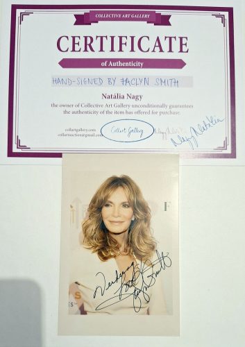 Jaclyn Smith színésznő (Charlei angyalai) aláírása fényképen hitelesítéssel
