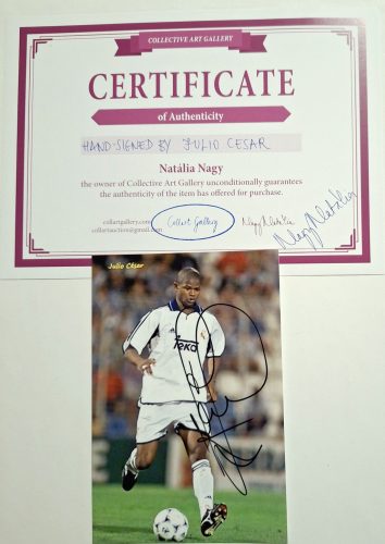 Júlio César (Real Madrid,BL Győztes) labdarúgó aláírása hitelesítéssel fotón