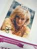 Sylvie Vartan által dedikált fénykép hitelesítő tanúsítvánnyal