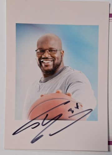 Shaquille O'Neal által dedikált fényképe hitelesítéssel