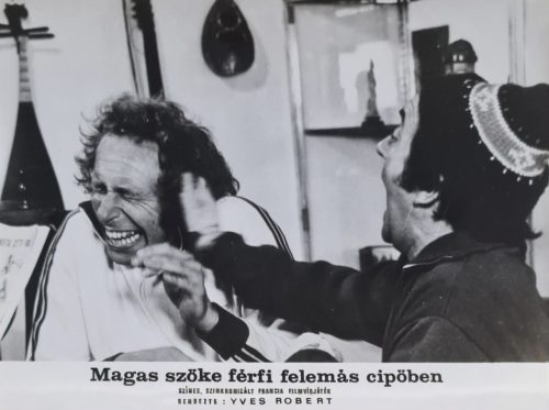 Magas szőke férfi felemás cipőben,1972 filmfotó,vitrinfotó, Pierre Richard