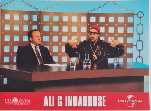 Ali G indahouse vitrinkép, filmfotó, 2002