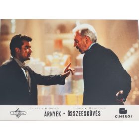   Árnyék-összeesküvés vitrinkép, filmfotó, 1997 Charlie Sheen, Donald Sutherland