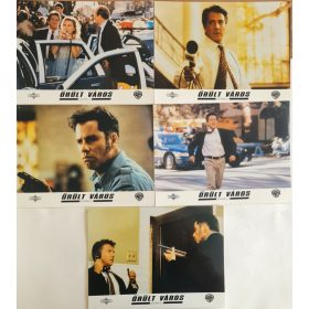 Őrült város, 5 db vitrinkép, filmfotó egyben, 1997