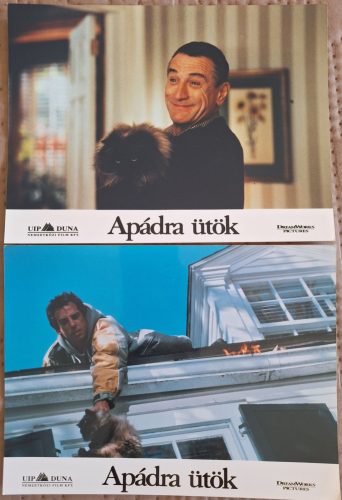 Apádra ütök, 2 db vitrinkép, filmfotó egyben 2000