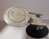 Star Trek U.S.S. Enterprise űrhajó makett, 15.5x11 cm (NCC-1701-D) CBS Studio kiadás 