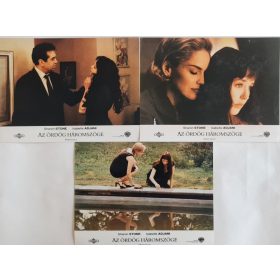   Az ördög háromszöge, 3 db vitrinkép, filmfotó egyben, 1996