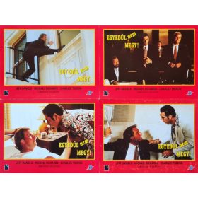 Egyedül nem megy!, 4 db vitrinkép, filmfotó egyben, 1997