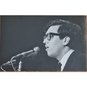 Máté Péter fotója a Táncdalfesztiválon 